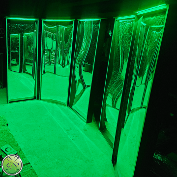 Licht uber dem zerrspiegel 3