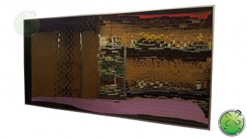 Sehr großer verzerrender Spiegel